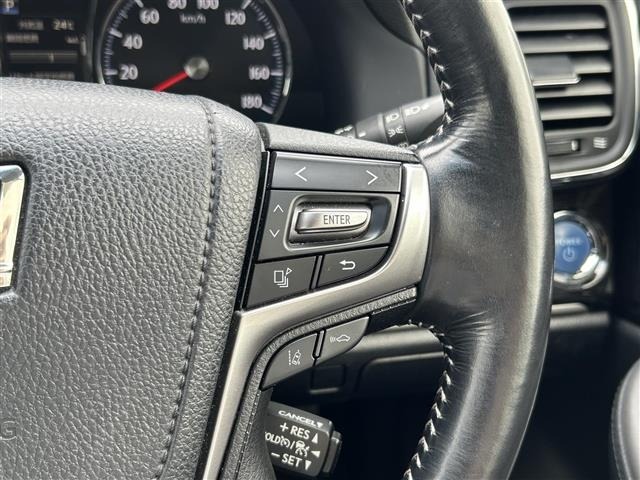 Toyota CROWN 2017 7317937-5