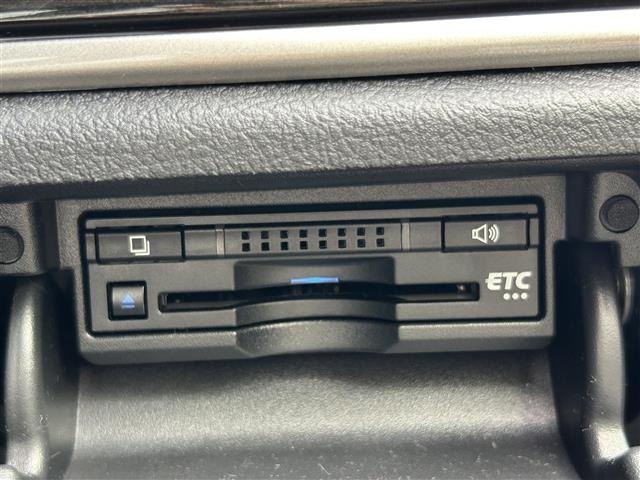 Toyota CROWN 2017 7317937-7