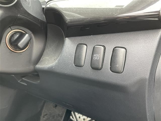 Mitsubishi LANCER 2010 7324443-19