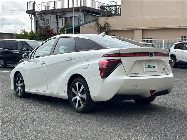 Toyota Mirai 2019 7318542-13