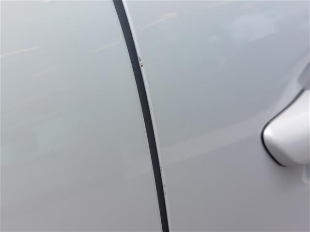 Mazda MX-30 2020 7321374-9