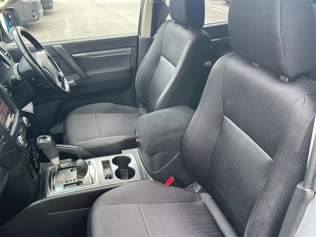 Mitsubishi PAJERO 2013 7336529-1