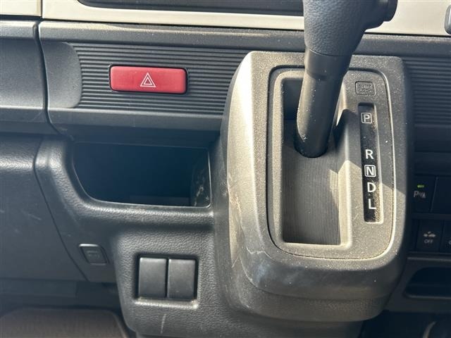 Suzuki SPACIA 2018 7337162-19