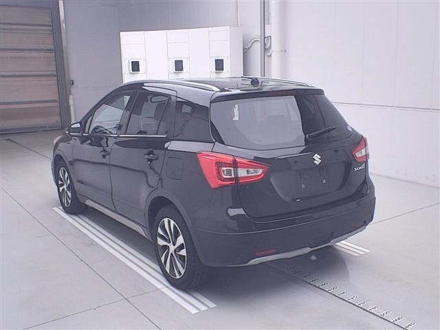 Suzuki SX4 2017 7318559-1