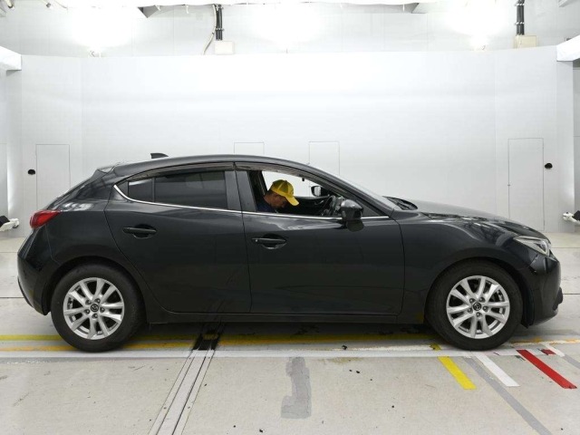Mazda AXELA 2013 7361642-3