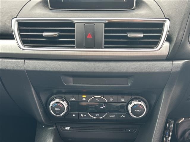 Mazda AXELA 2013 7361705-8