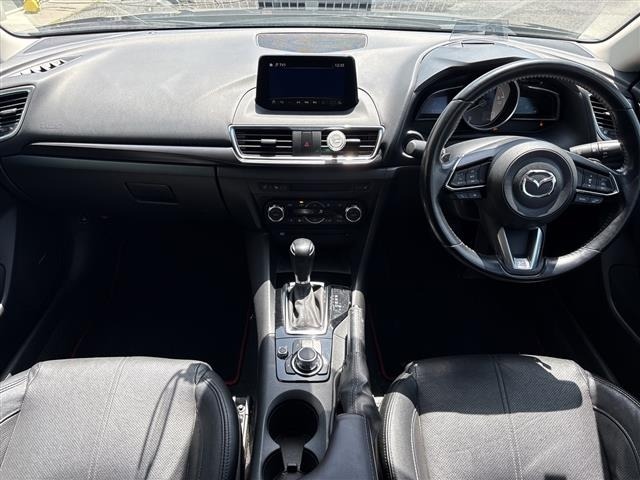 Mazda AXELA 2017 7361750-15