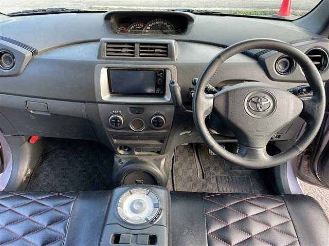 Toyota BB 2011 7346762-15