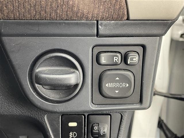 Toyota COROLLA AXIO 2013 7342951-18