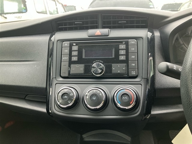 Toyota COROLLA AXIO 2017 7343051-4