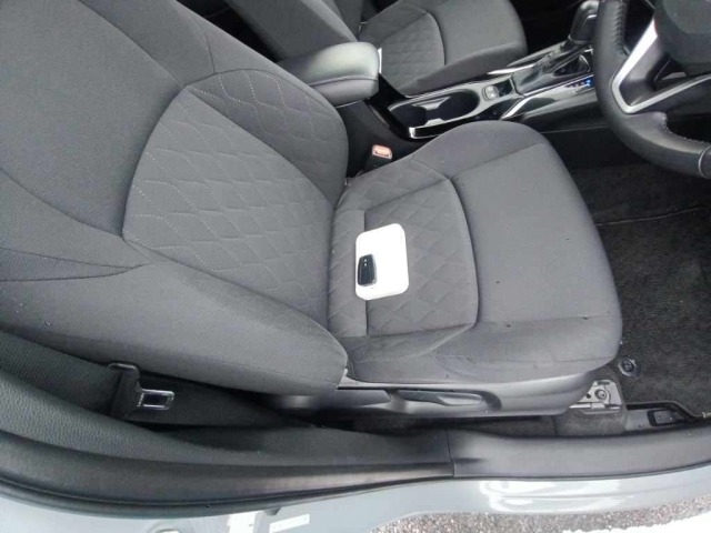 Toyota COROLLA CROSS 2023 7353883-10