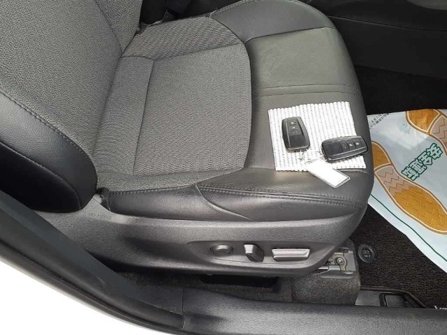 Toyota COROLLA CROSS 2022 7353919-10