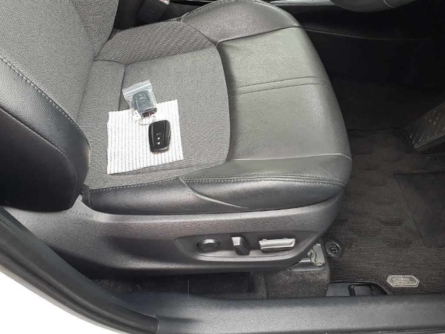 Toyota COROLLA CROSS 2023 7353934-10