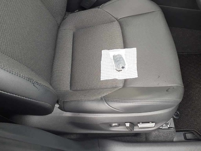 Toyota COROLLA CROSS 2025 7353939-10