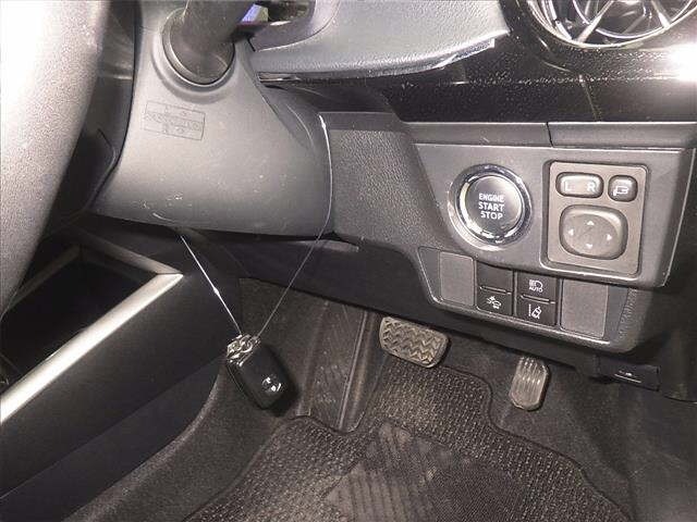 Toyota COROLLA FIELDER 2018 7343302-8