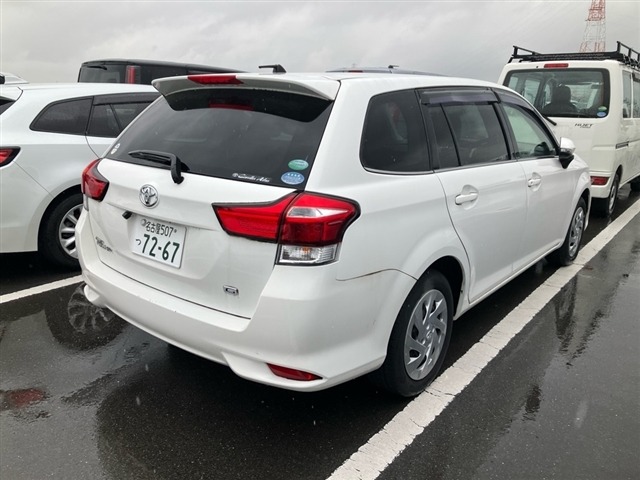 Toyota COROLLA FIELDER 2018 7343488-9