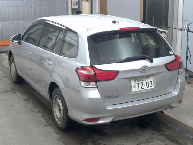 Toyota COROLLA FIELDER 2017 7343489-1