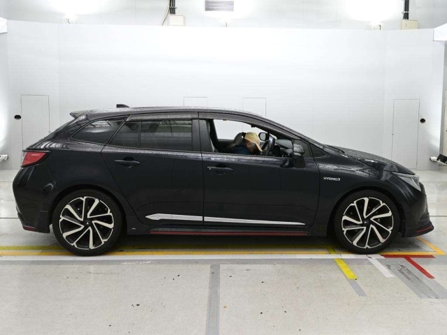 Toyota COROLLA TOURING 2020 7354355-3