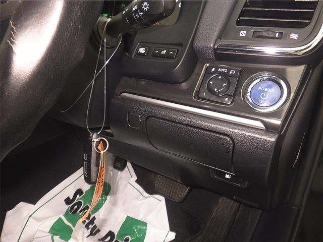 Toyota CROWN 2013 7354772-8