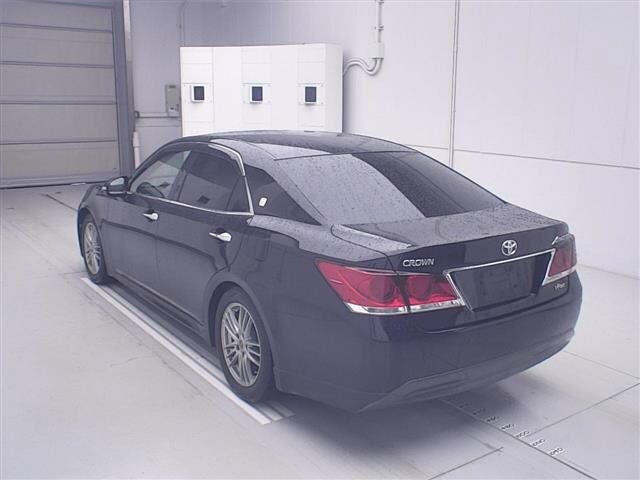 Toyota CROWN 2014 7354778-1