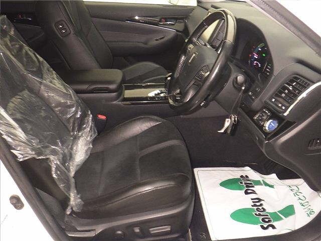 Toyota CROWN 2017 7354779-5