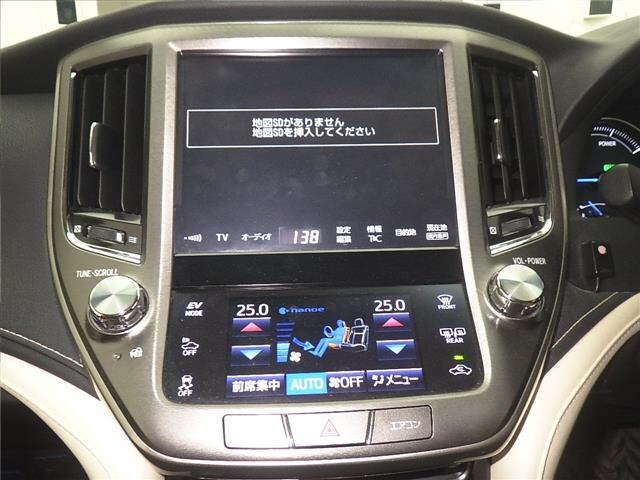 Toyota CROWN 2017 7354780-6
