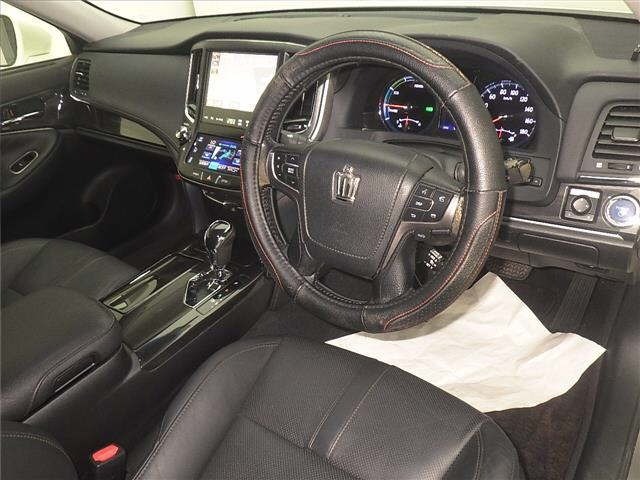 Toyota CROWN 2015 7354808-3