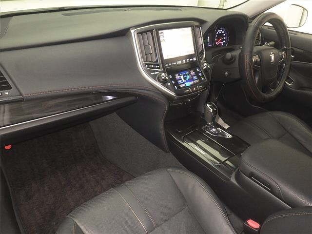 Toyota CROWN 2015 7354808-4