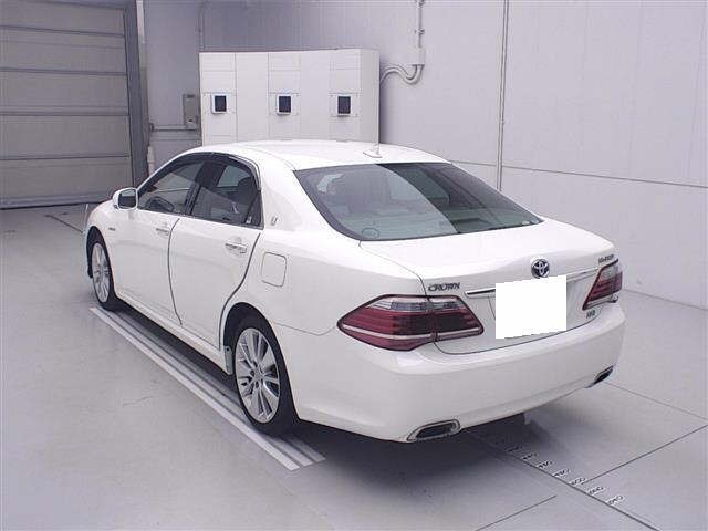 Toyota CROWN 2012 7354809-1