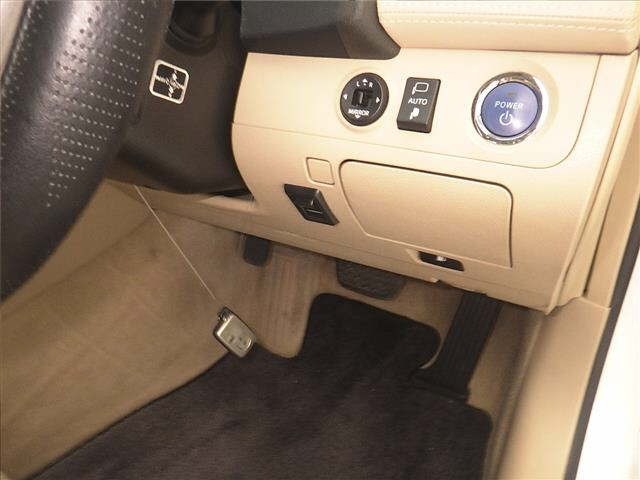 Toyota CROWN 2012 7354809-8