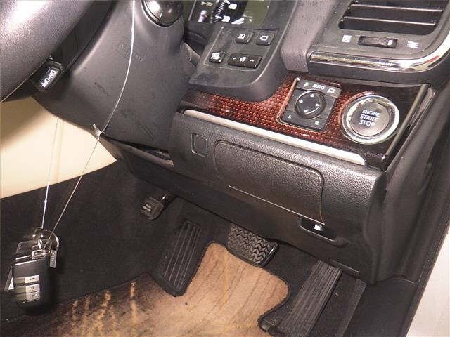 Toyota CROWN 2017 7354826-8