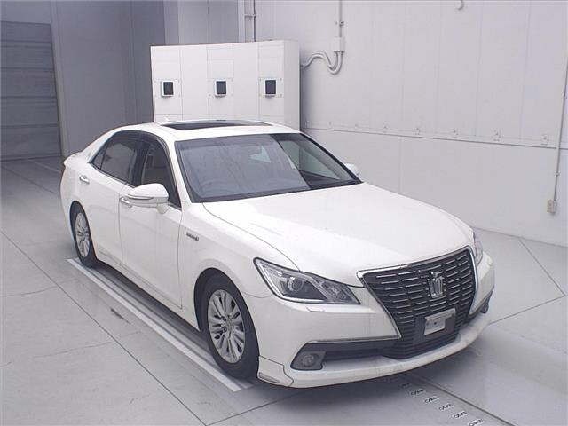 Toyota CROWN 2013 7354837-0