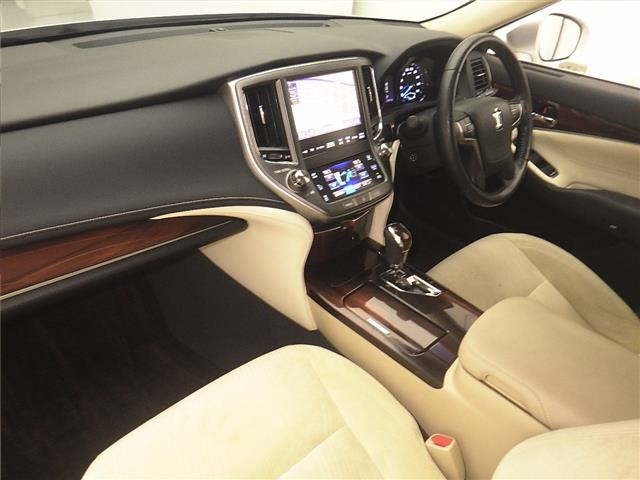 Toyota CROWN 2015 7354838-4