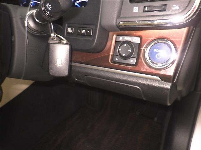 Toyota CROWN 2015 7354838-8