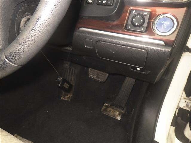 Toyota CROWN 2013 7354847-8