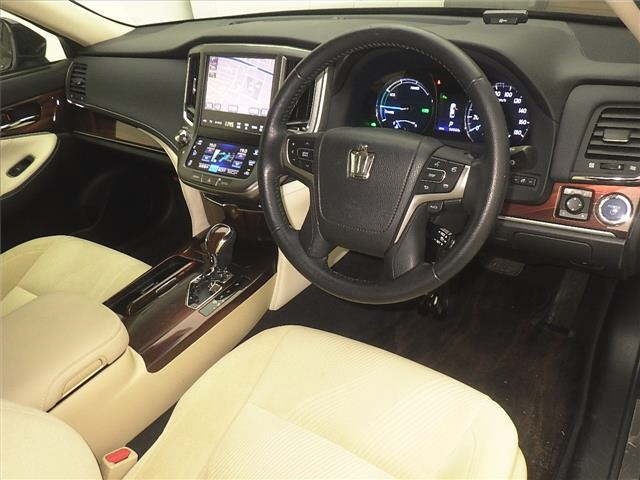 Toyota CROWN 2013 7354854-3