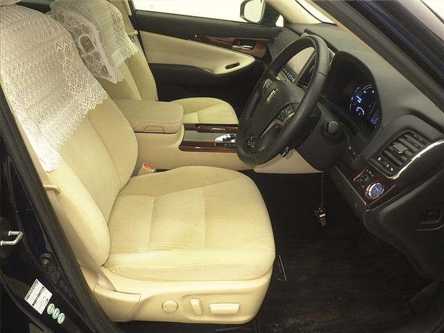 Toyota CROWN 2013 7354854-5