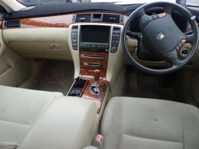 Toyota CROWN 2007 7354857-3