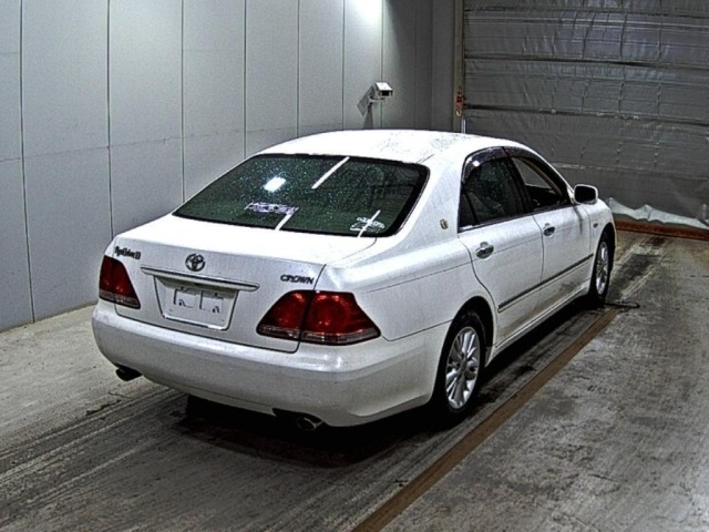 Toyota CROWN 2007 7354857-5