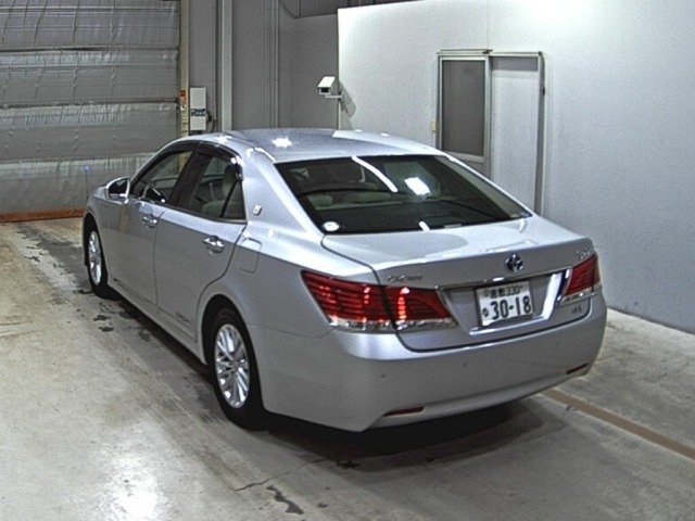 Toyota CROWN 2016 7354864-1
