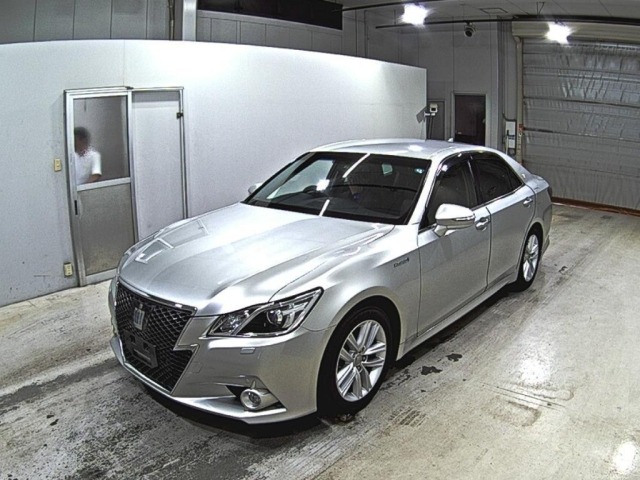 Toyota CROWN 2013 7354870-4