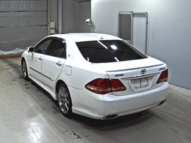 Toyota CROWN 2009 7354881-1