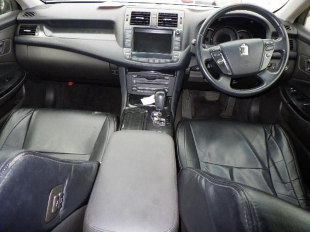 Toyota CROWN 2009 7354881-3