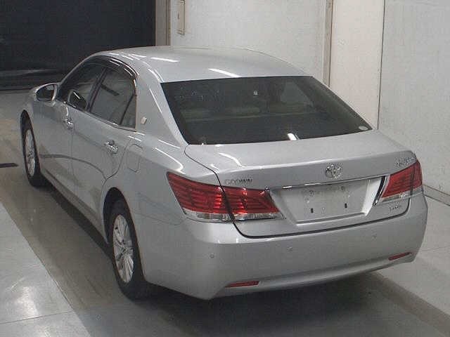 Toyota CROWN 2013 7354899-1