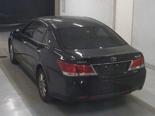 Toyota CROWN 2013 7354901-1