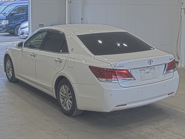 Toyota CROWN 2014 7354912-1