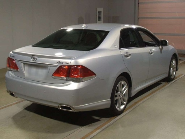 Toyota CROWN 2010 7354924-1