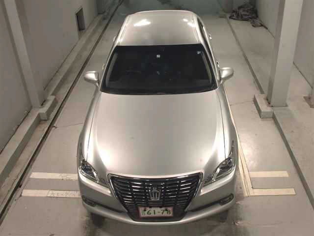 Toyota CROWN 2013 7354927-6