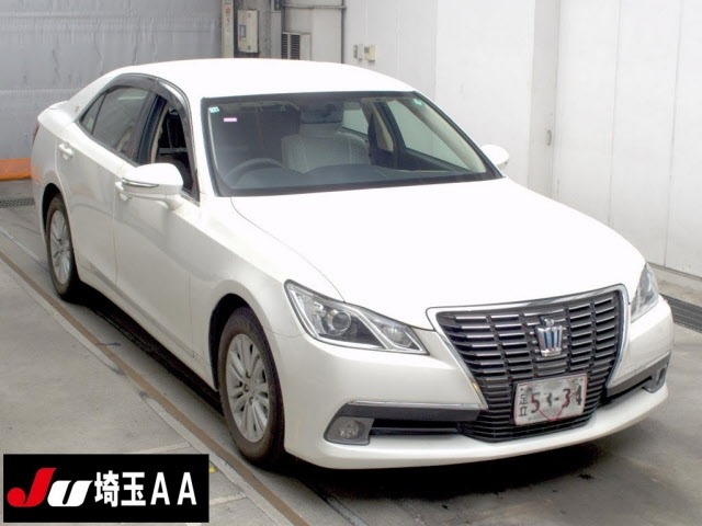 Toyota CROWN 2015 7355009-0
