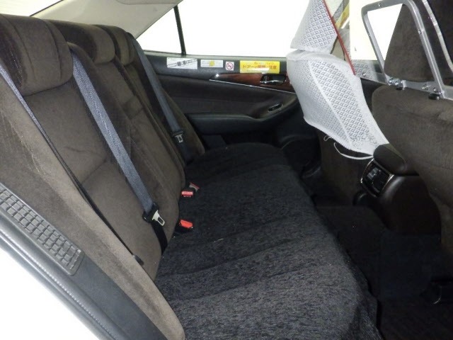 Toyota CROWN 2015 7355009-8